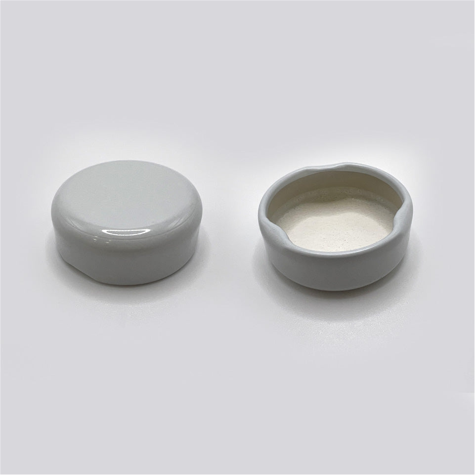 30mm White Metal Lug Closure with Plastisol Liner — K.G. International